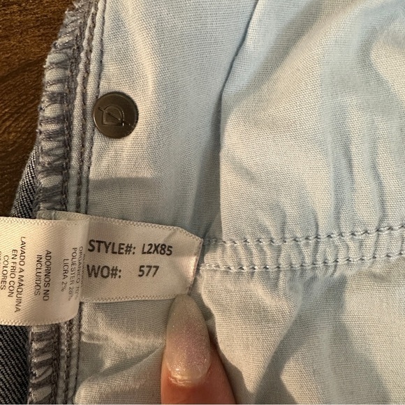 DU/ER Mens Jeans Blue 28x28 L2X Slim Taper Fit Performance Whiskered Denim - Picture 12 of 13